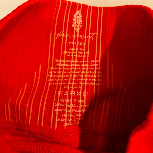 FP Movement NWOT 2 Piece Biker Shorts Set - Picture 4 of 10